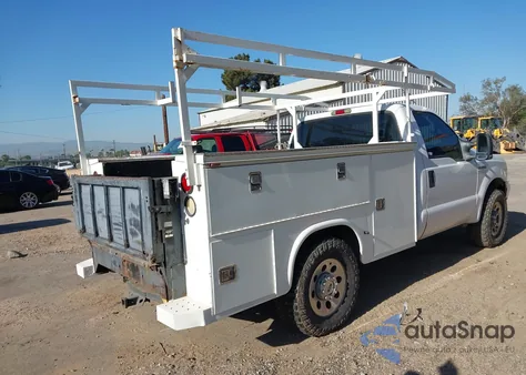 2002 Ford F-250 Xl/Xlt from USA, damaged, VIN 1FTNF20L72ED15488